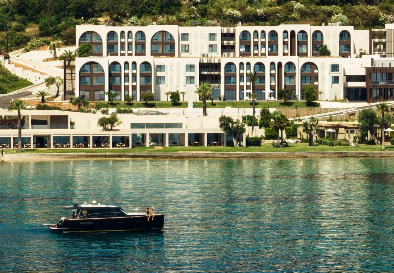 hôtel 5 étoiles situé sur la plage à Corfou