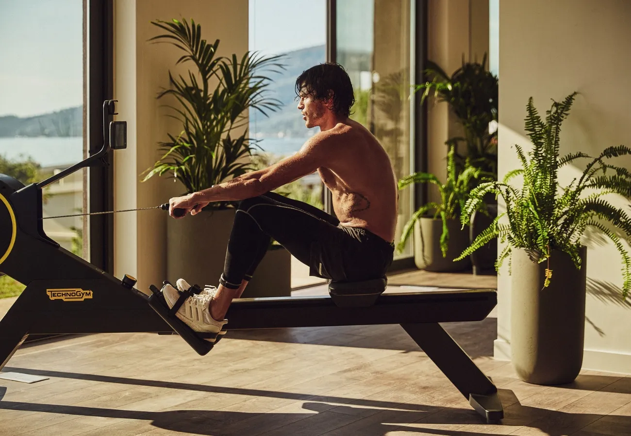 5 star Hotels for Couples with Fully Equipped Gym
