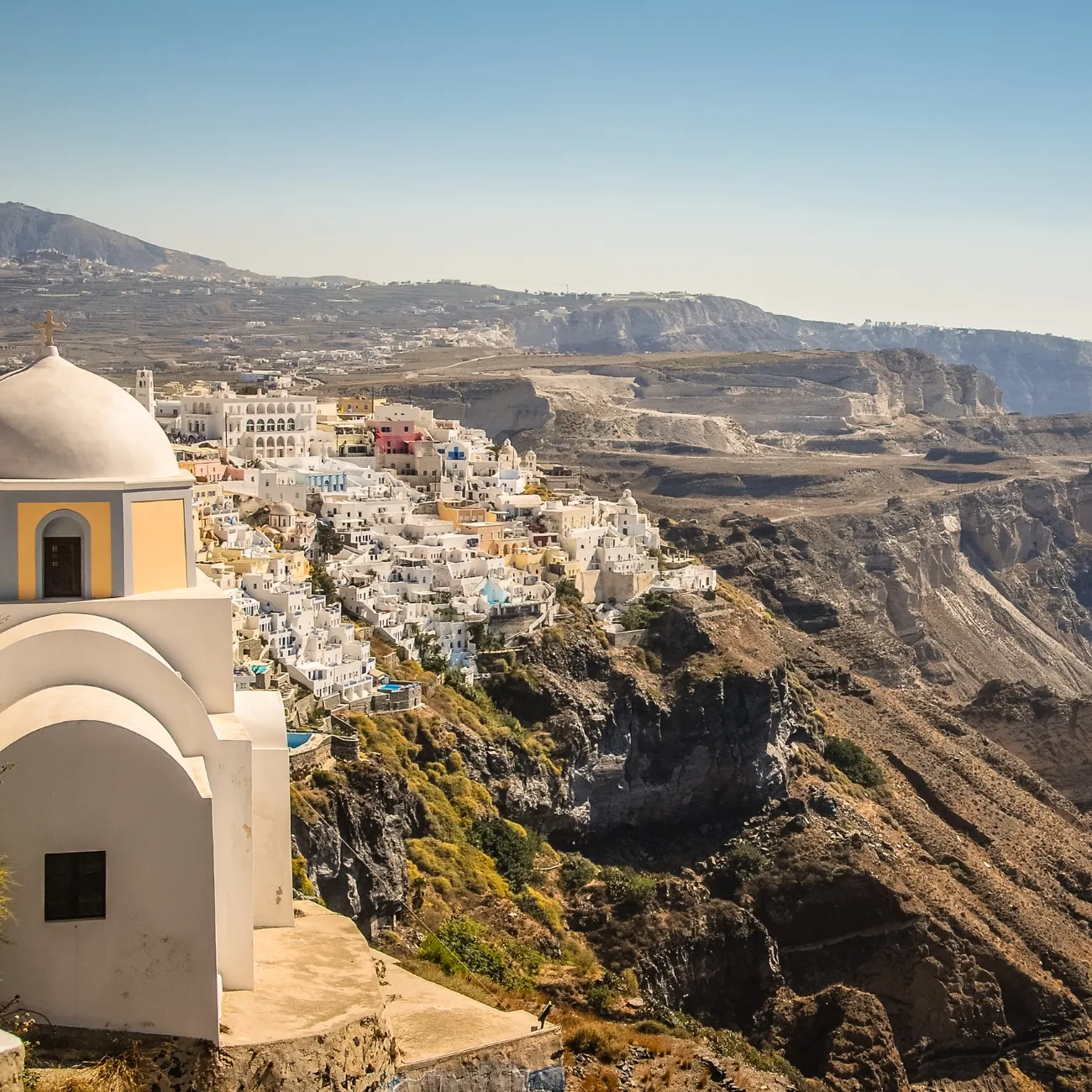 Resorts in Santorini Greece